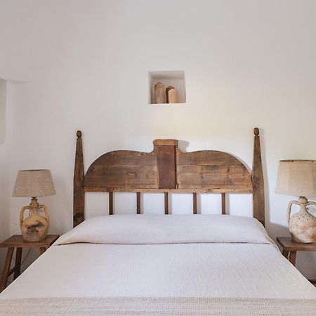 Bed and Breakfast Trulli Del Bosco Альберобелло Екстер'єр фото