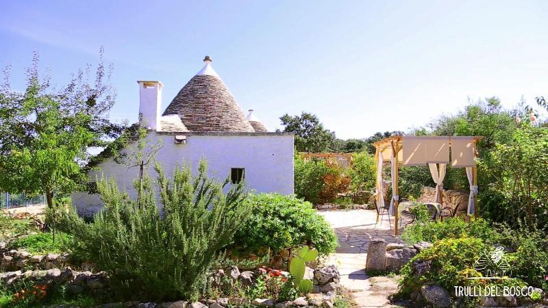 Bed and Breakfast Trulli Del Bosco Альберобелло Екстер'єр фото